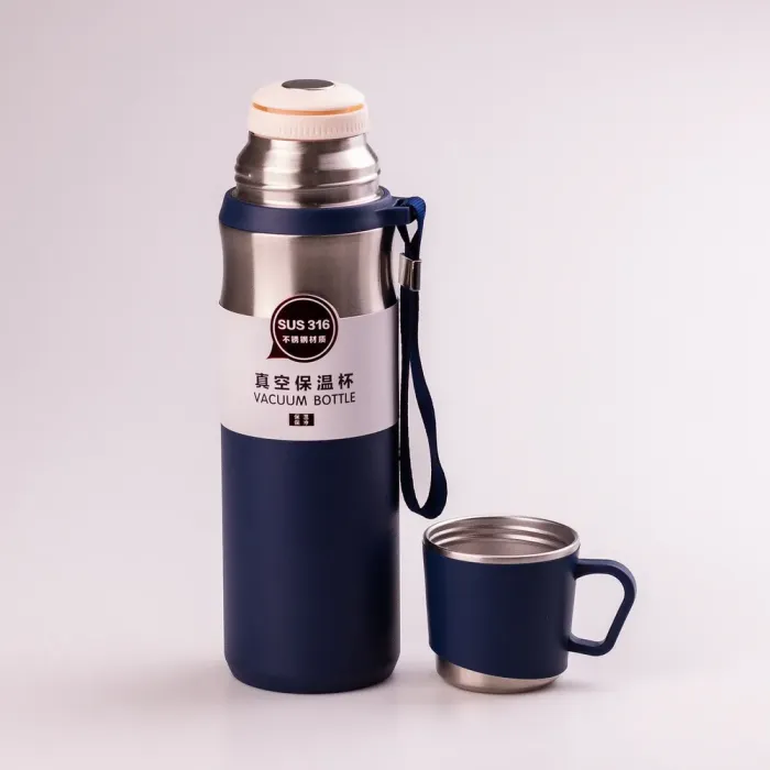 Термос с чашкой и ремешком 600мл из нержавеющей стали тепло до 12 часов (HPGM80155BL) - изображение 2