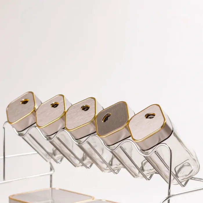 Комплект для специй на подставке 8 предметов с герметичными хромированными крышечками и дозаторами (HP531FW1016J). - изображение 3