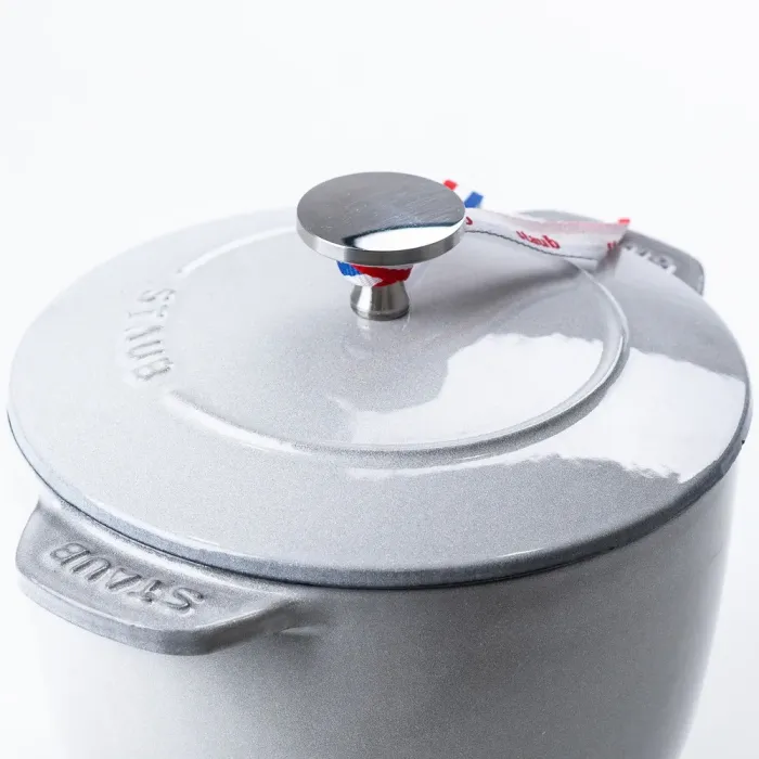 Кокотница чугунная с эмалированным покрытием Staub 1.5л серий (HPFLG6GERY) - изображение 4