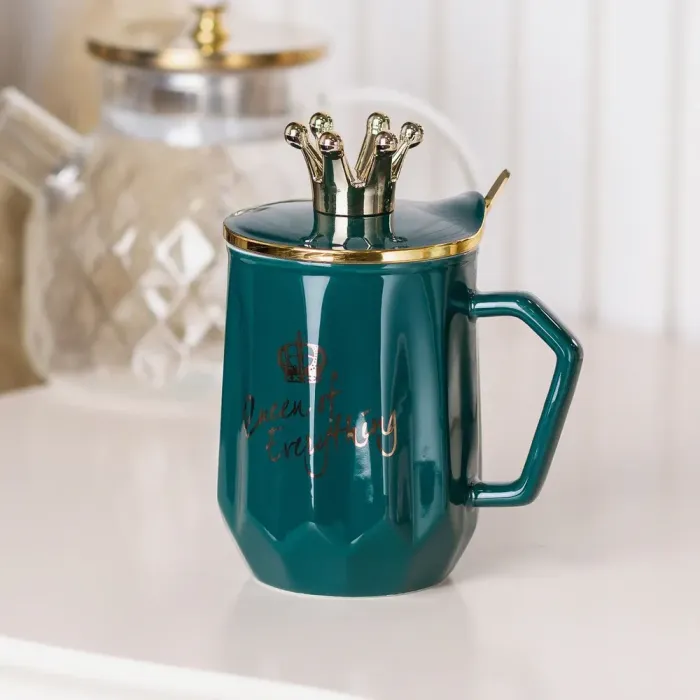 Чашка керамическая 400 мл Queen of Everything Зеленый (HPCYM0863GR) - изображение 1