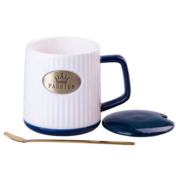 Чашка керамическая 400 мл Fashion с крышкой и ложкой (HP403BL) - изображение 1