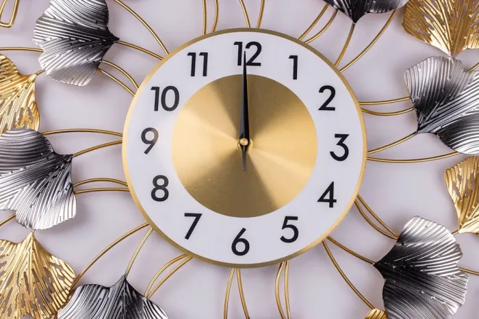 Годинник настінний оригінальний 68×68 см (HP204) - зображення 3