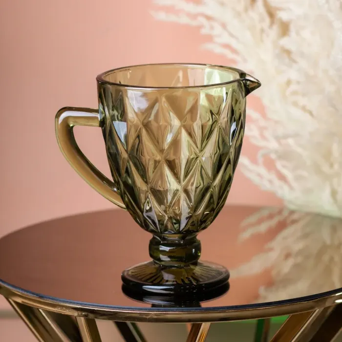 Глек для напоїв 1.3 л фігурний гранований з товстого скла Зелений (HP038GR) - зображення 1