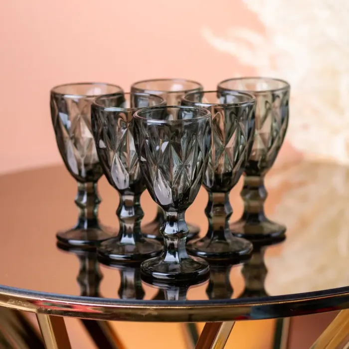 Чарка на ніжці для міцних напоїв фігурна гранована з товстого скла набір 6 шт Сірий (HP001G) - зображення 1