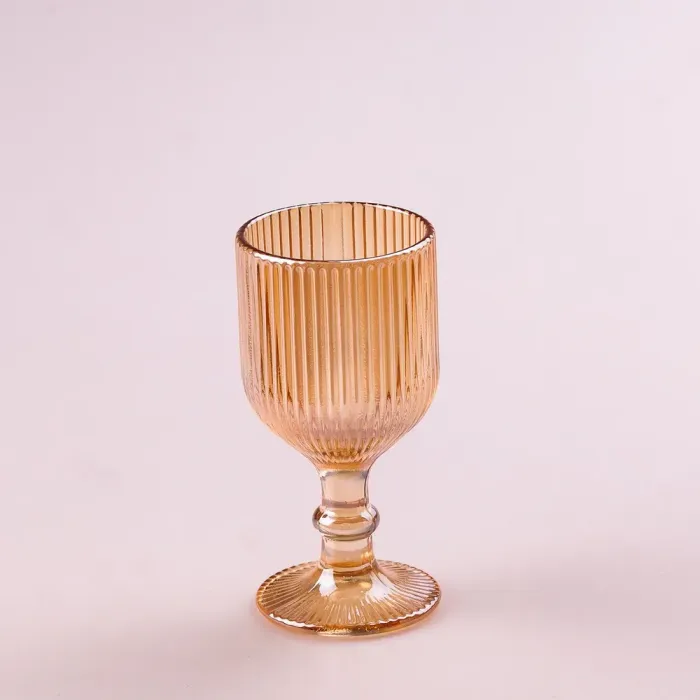 Чарка на ніжці для міцних напоїв фігурна прозора ребриста з товстого скла набор 6 шт Бурштиновий (HP7111A) - зображення 2