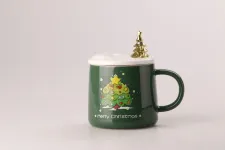 Керамічна чашка 500 мл Merry Christmas з кришкою і ложкою Зелений (HPCY8279GR)