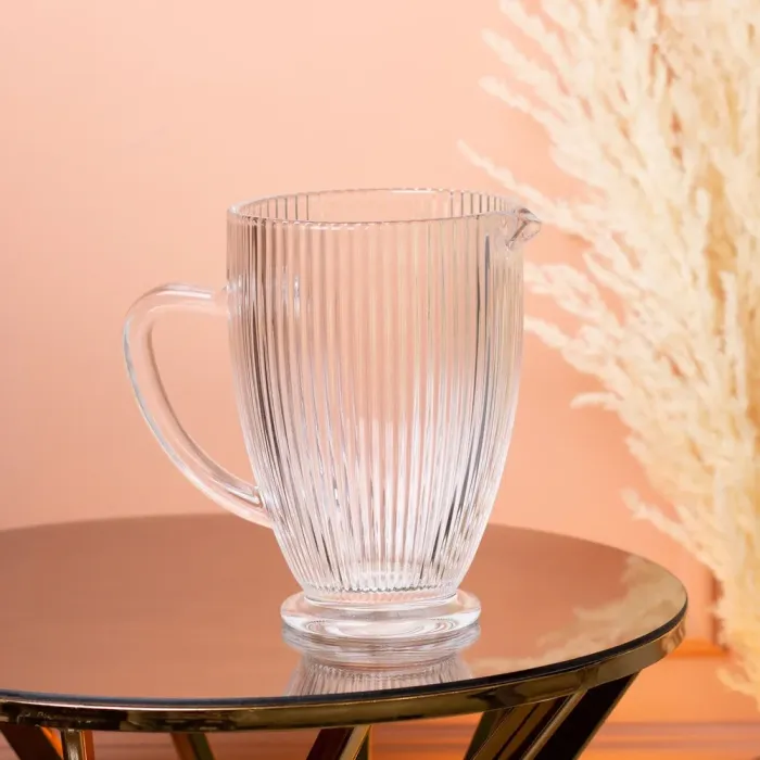 Глек для напоїв 1.2 л фігурний прозорий ребристий із товстого скла (HP7118) - зображення 1