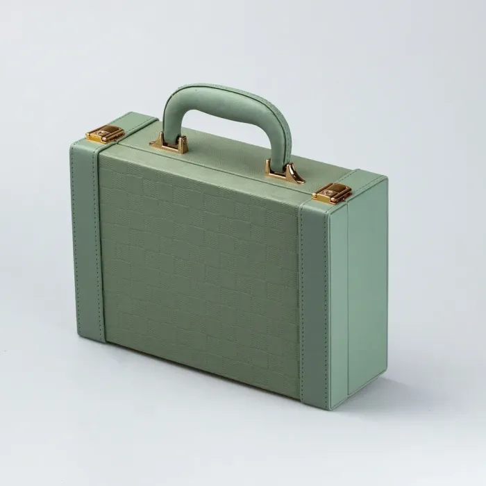 Скринька органайзер для прикрас біжутерії прямокутна 27 х 18.5 х 9 см з дзеркальцем валіза з екошкіри Оливкова (HP47615T) - зображення 6