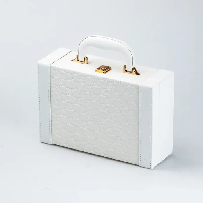 Ящик органайзер для украшений бижутерии прямоугольный 27 х 18.5 х 9 см с зеркальцем чемодан из экокожи Белый (HP47615W) - изображение 7