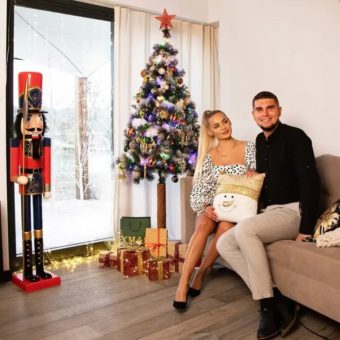 Штучна ялинка сосна засніжена на натуральному пні Springos 180 см (CT0179) - зображення 6