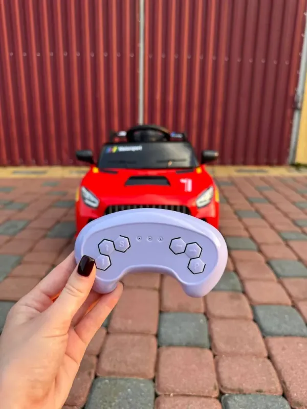 Дитячий спортивний електромобіль кабріолет зі спойлером Cabrio 6V 5A (пульт, LED-фари, музика, педаль газу), Червоний (G539/1) - зображення 7