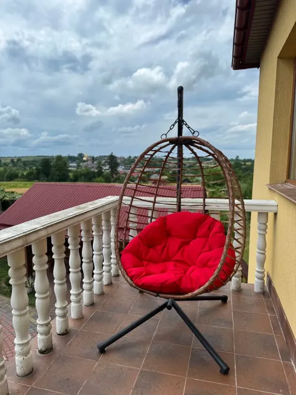 Підвісне садове крісло гойдалка (кокон / гніздо) SAN VITO з м'якою червоною подушкою, Коричневий (G2001) - изображение 1