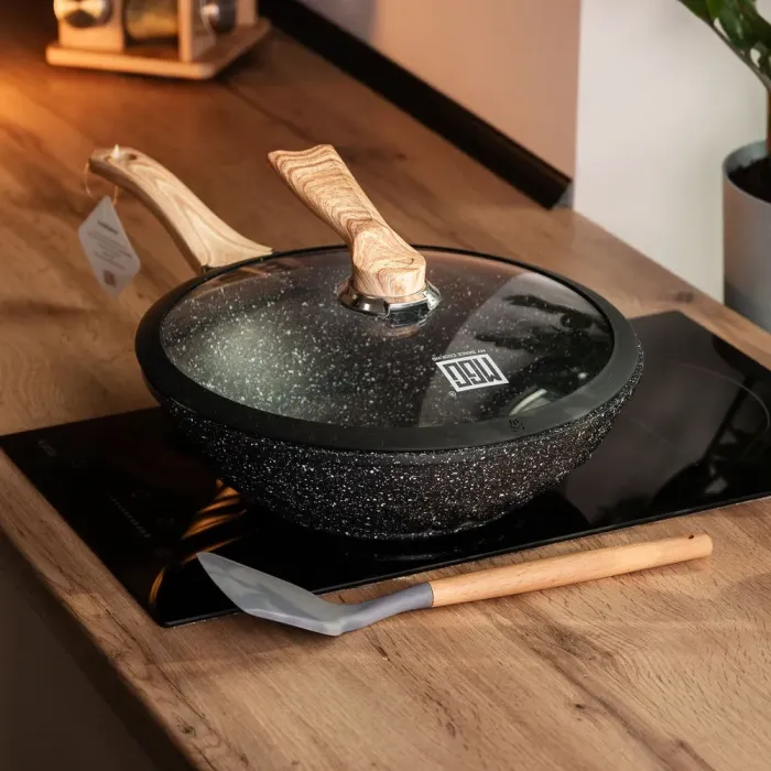 Сковорода ВОК MGC  з кришкою 30 см з мармуровим антипригарним покриттям 5,5 л чорна (HP-4-448) - зображення 6