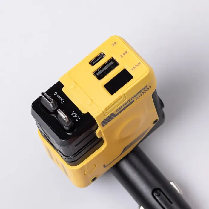 Автомобільний зарядний пристрій MECHA з висувними кабелями та портами USB/Type-C Жовтий (HP-A1Y) - изображение 2