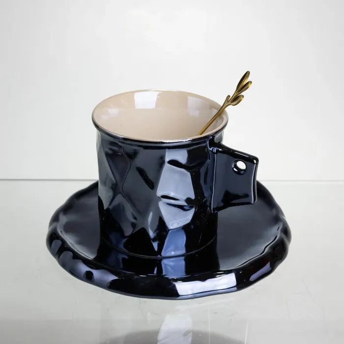 Чашка порцелянова для кави 200 (мл) з блюдцем і ложкою, гарна чашка в подарунок Чорний FM-2A (FM-2A) - зображення 3