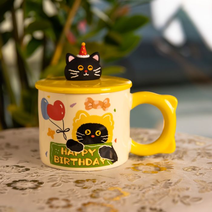 Чашка порцелянова з кришкою Kitten's Birthday 400 (мл) подарункова кружка прикольна чашка для дітей на подарунок Жовтий FM-24B (FM-24B) - зображення 1