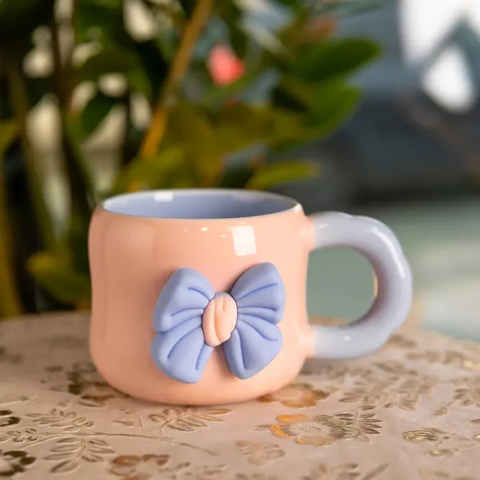 Кубок порцелянова з магнітом Бант 400 (мл) подарункова кружка прикольна чашка для дітей на подарунок Рожевий з блакитним FM-52C (FM-52C) - зображення 1
