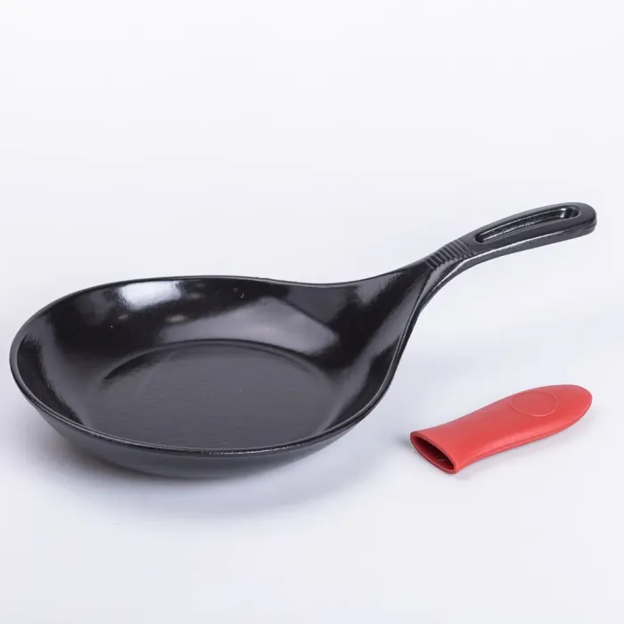 Чавунна сковорода з силіконовою ручкою Ø24.5 см для електричної та газової плити 1 л (HP-1-12) - изображение 2