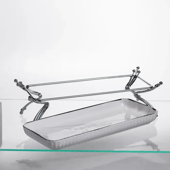 Порцелянове блюдо для сервірування на металевій підставці 29,5×12×9 (см) Біле зі сріблом LB-1565S (LB-1565S) - зображення 4