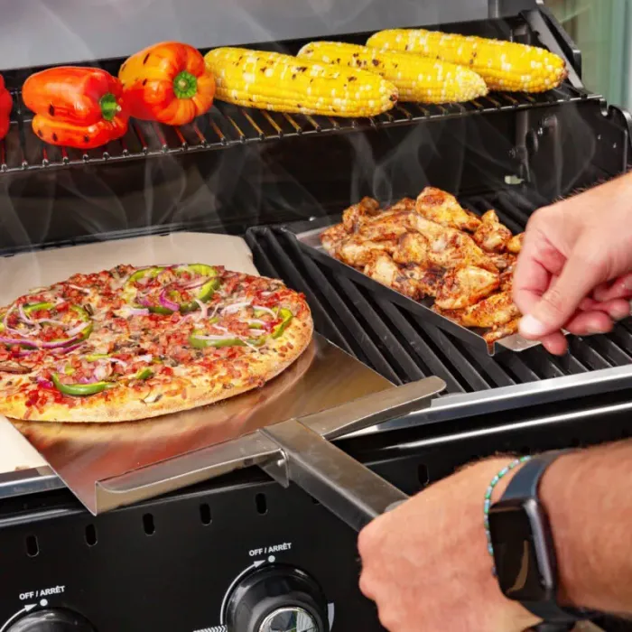 Газовый гриль Broil King Crown Classic 410 Shadow 865953 - изображение 13