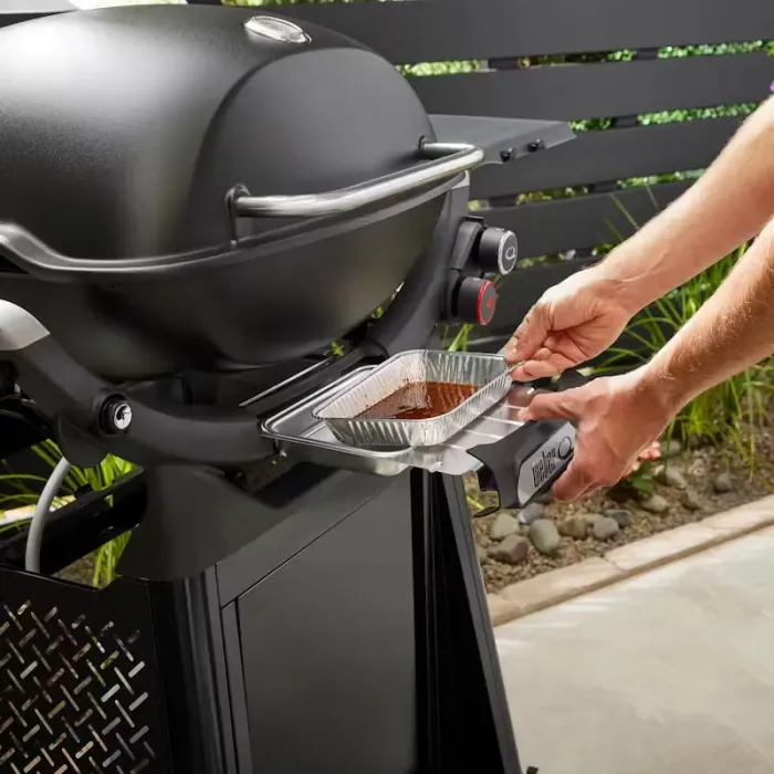 Газовый гриль Weber Q3200N с боковыми столиками на тележке Premium 1501126 - изображение 6