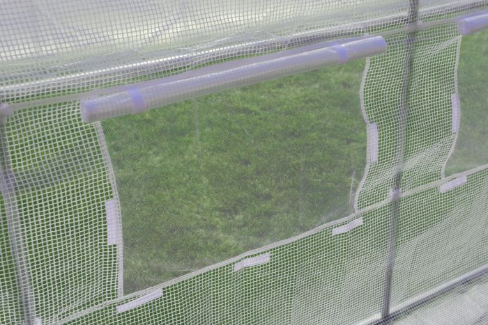 Садова теплиця 10 м² (4 х 2,5 х 2 м) з армованою плівкою UV-4, з вікнами, Біла (Польща) (1560) - зображення 9