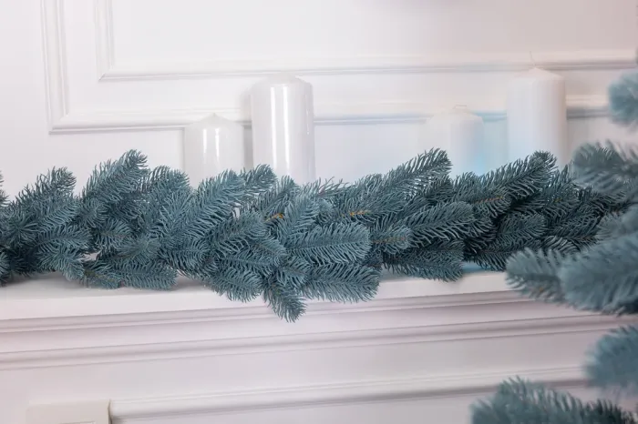 Хвойная литая гирлянда 2 м голубая ветка елки (TD-BRNCHBL2) - изображение 4