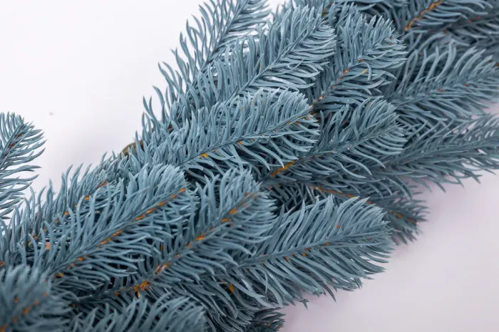 Хвойная литая гирлянда 2 м голубая ветка елки (TD-BRNCHBL2) - изображение 6