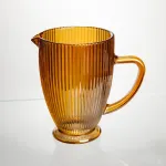 Глечик скляний для напоїв 1,2 л фігурний Бурштиновий HP-19-213 (HP-19-213)