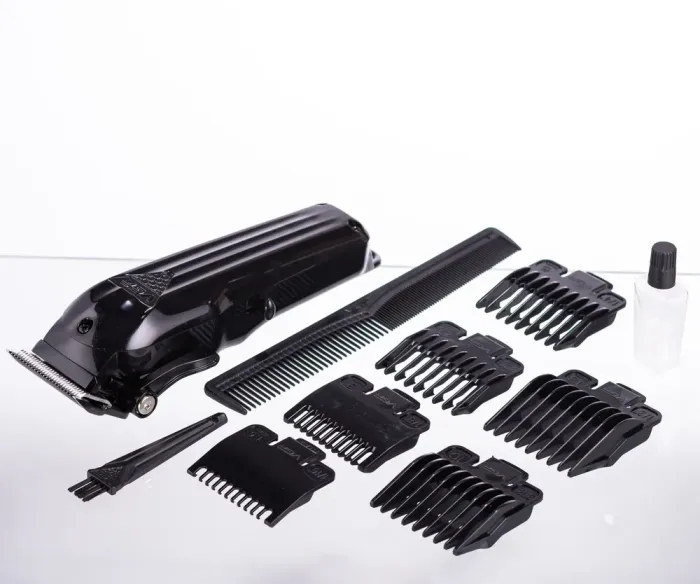 Машинка для стрижки акумуляторна бездротова Чорна VGR V-282 (HP-V-282) - зображення 1