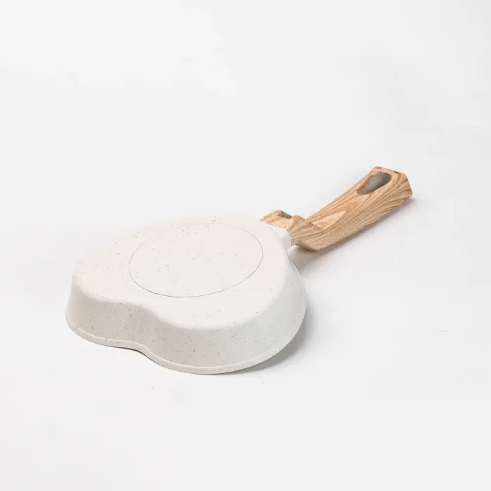 Міні сковорідка Серце з антипригарним покриттям 400 (мл) бежева (HP39574W) - зображення 4