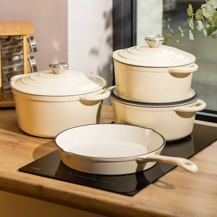 Набір чавунного посуду 1/2/3/4 л емальований 3 каструлі сковорода, комплект кухонного начиння для готування Бежевий HP-1-6-WHITE (HP-1-6-WHITE) - зображення 2