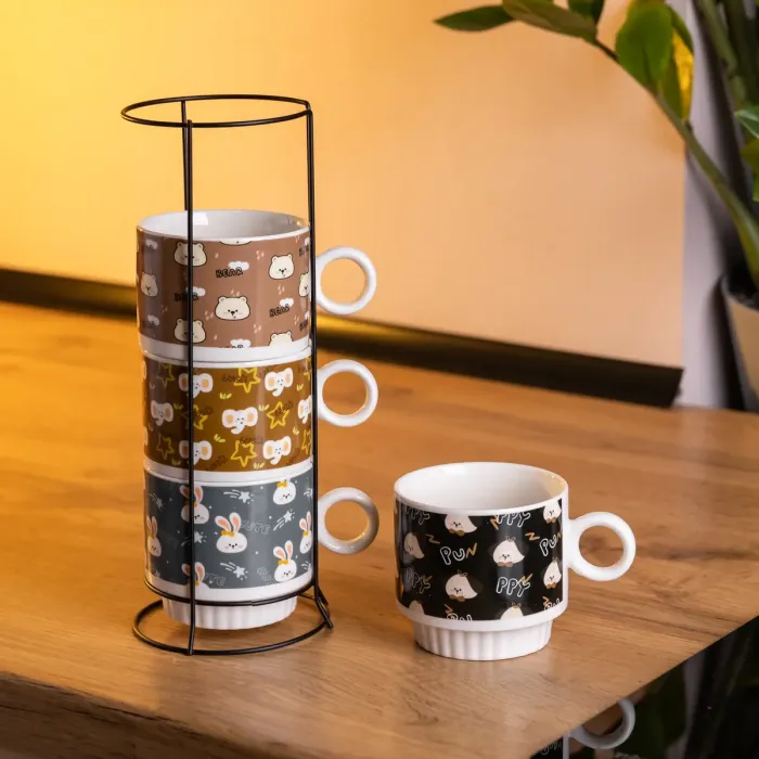 Набір порцелянових чашок для дітей на металевій підставці Toys 4 (шт) по 300 (мл) подарунковий набір чашок FM-15 (FM-15) - зображення 1