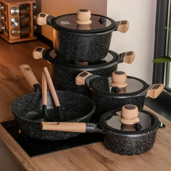 Набор посуды MGC из 8 предметов 1,9/2/3/3,2/5,3 л с антипригарным покрытием черный (HP-4-404B) - изображение 7