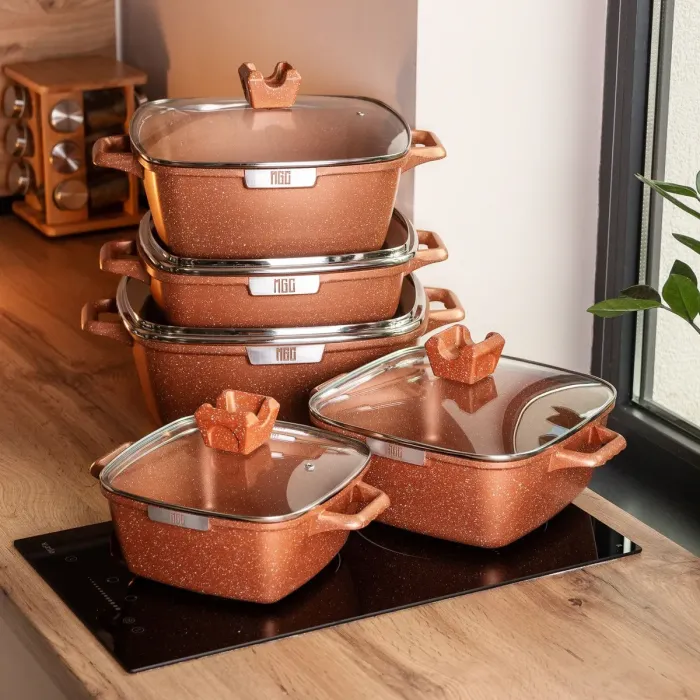 Набір з 5 алюмінієвих квадратних каструль з товстим дном MGC + лопатка, ополоник, рукавички та фартух (HP-4-468) - зображення 7