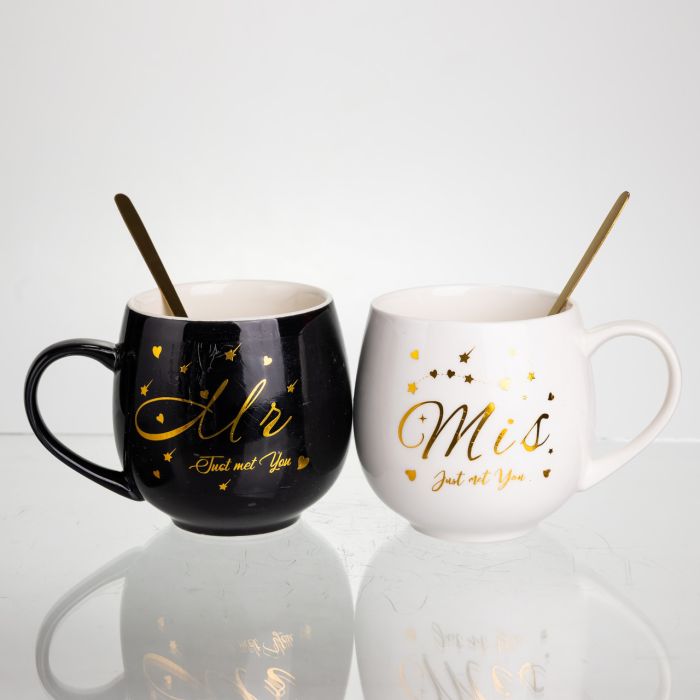 Набір парних порцелянових чашок Mr&Mis 2 (шт) по 350 (мл) чашки на подарунок з ложкою Чорний з білим FM-29 (FM-29) - зображення 1