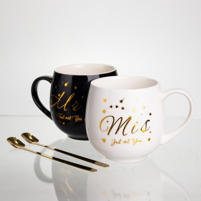 Набір парних порцелянових чашок Mr&Mis 2 (шт) по 350 (мл) чашки на подарунок з ложкою Чорний з білим FM-29 (FM-29) - зображення 4