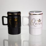 Набір парних порцелянових чашок з кришкою 2 (шт) по 450  (мл) Чорний з білим Yiwu FM-26 (FM-26)