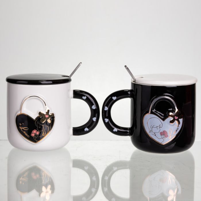 Набір парних порцелянових чашок із серцем 2 (шт) по 400 (мл) чашки на подарунок із кришкою та ложкою Чорний з білим FM-33 (FM-33) - изображение 1