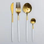 Набір столових приборів 24 предмети столовий набір на 6 персон Золотистий з білим (HP-20-47)