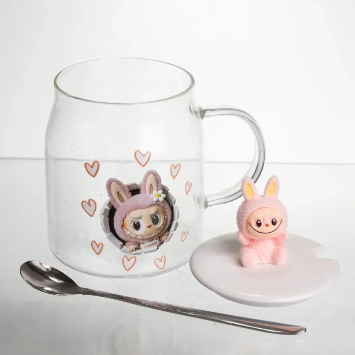Новорічна велика скляна чашка "Лабубу" з кришкою та ложкою 600 мл, Святкова кружка чашка для дітей на подарунок Рожевий FM-56B (FM-56B) - зображення 4