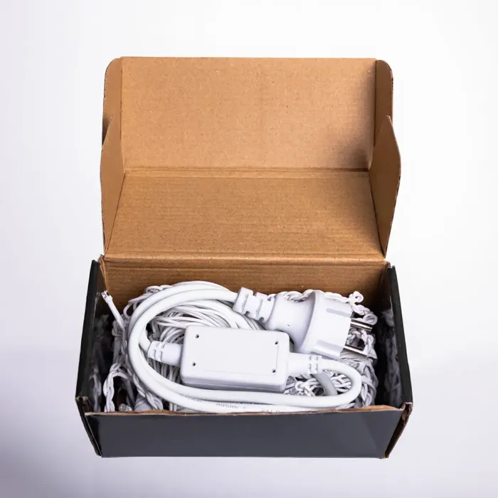 Новорічна гірлянда вулична Бахрома 6 м 105 LED білий провід Синій 6МWBL (6МWBL) - зображення 4