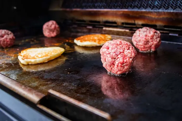 Планча з нержавіючої сталі для газових грилів Napoleon Rogue 525/Prestige/Pro/700 Series 56094 - зображення 17