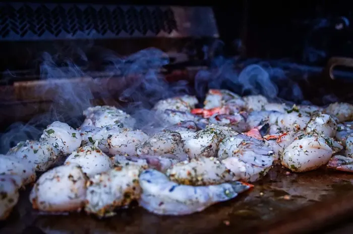 Планча з нержавіючої сталі для газових грилів Napoleon Rogue 525/Prestige/Pro/700 Series 56094 - зображення 22