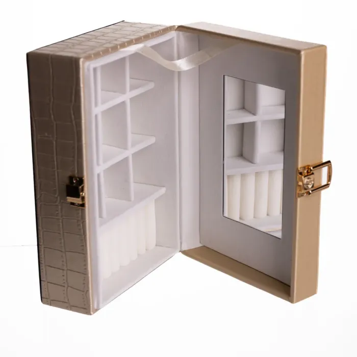 Скринька для прикрас з еко шкіри 10 відділень з дзеркалом 20×14×8 см Золотистий HP-5-19GOLD (HP-5-19GOLD) - зображення 4