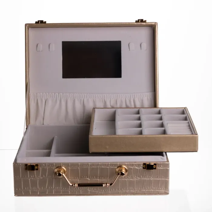 Скринька для прикрас з еко шкіри 19 відділень з дзеркалом 23.5×14×8 см Золотистий HP-5-20GOLD (HP-5-20GOLD) - изображение 4