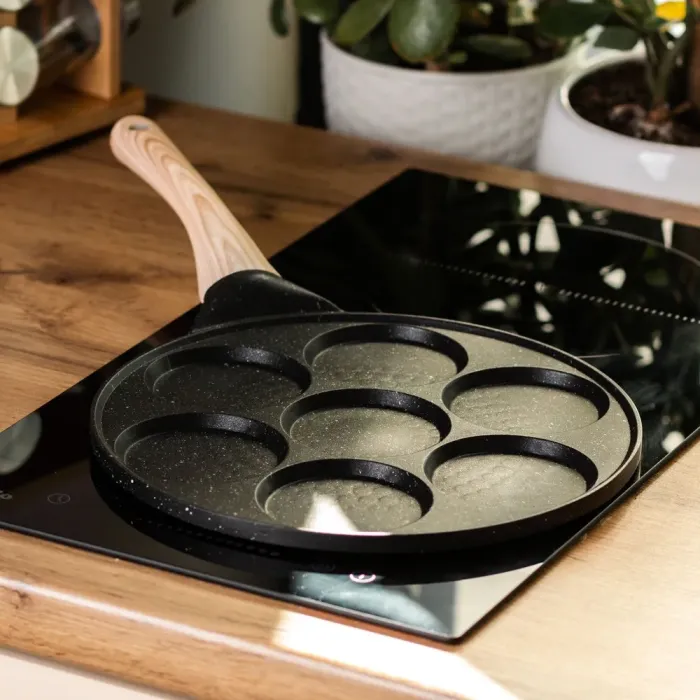 Сковорода с антипригарным покрытием 26 см для блинов, яиц и оладий, 7-секционная круглая черная (HP-39-582-B) - изображение 5