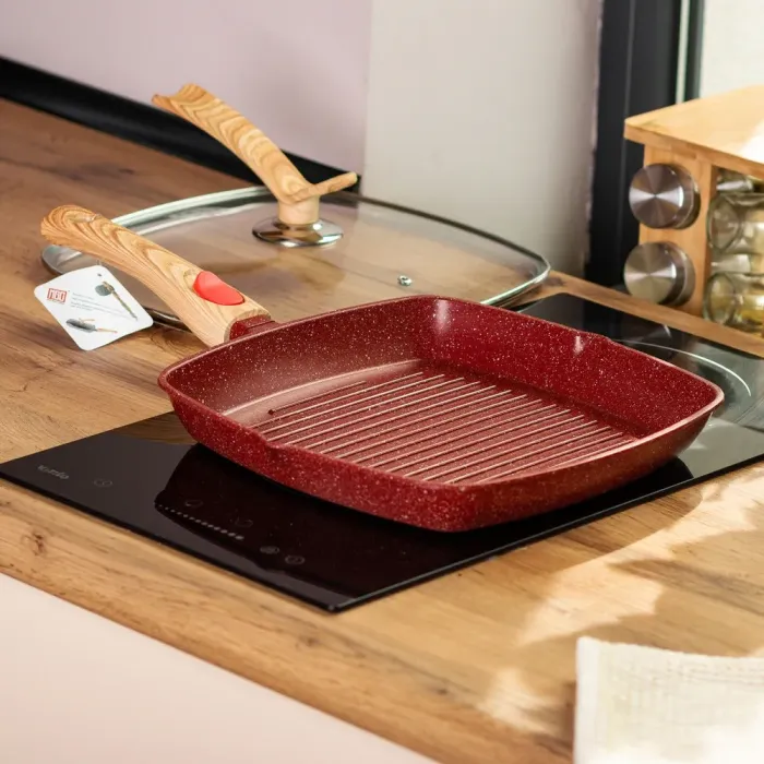 Сковорода-гриль квадратная MGC с крышкой 28 см с антипригарным покрытием и красной ручкой (HP-4-462R) - изображение 8