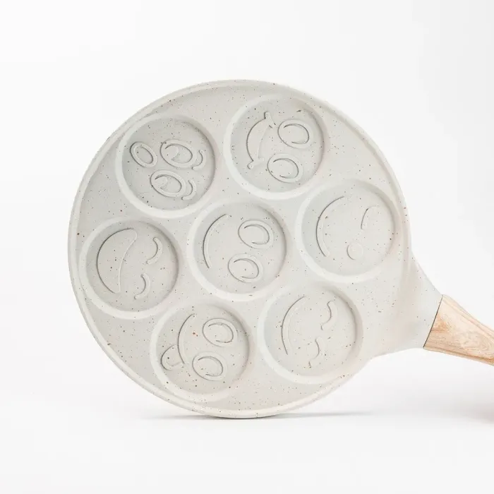 Сковорода зі смайликами на 7 секцій пательня для млинців, оладок, яєць, сирників бежева (HP39583W) - зображення 3