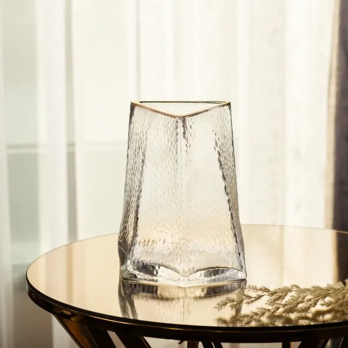 Скляна ваза для квітів, декоративний трикутник сірого кольору із золотою облямівкою, 16 см. (HP-1709) - зображення 4